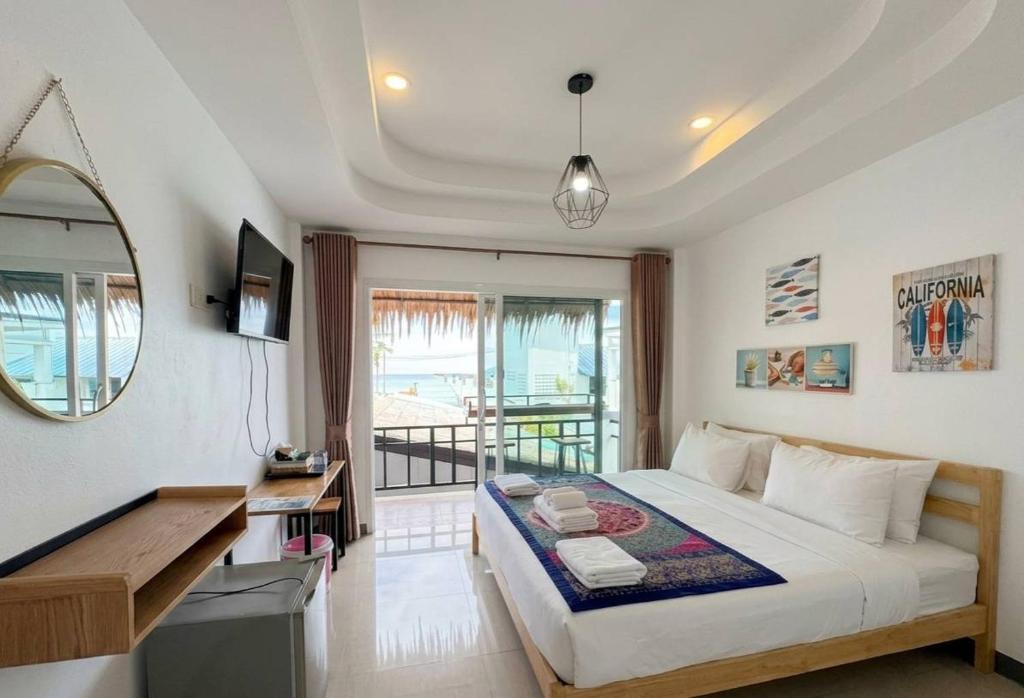 Koh Lan Hotel | เกาะล้านตะวัน บ้านพัก KohLarn Tawan Guesthouse
