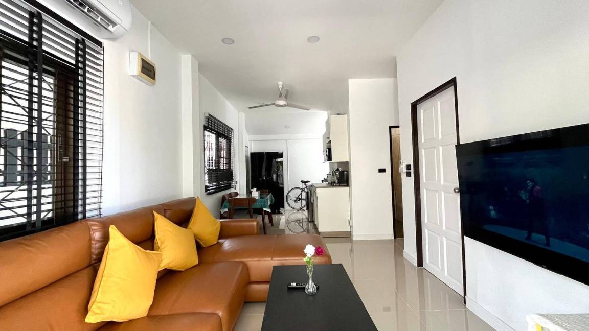 Kathu House | 100 m² House ∙ 2 bedrooms ∙ 4 guests