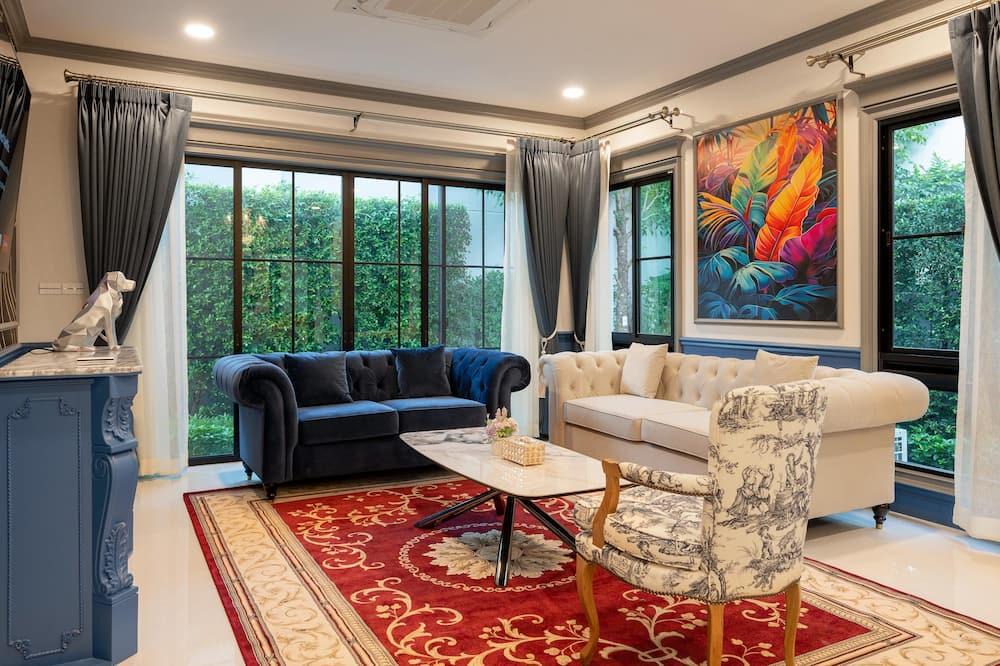 Saphan Sung House | 15min to City The Bloomsbury Rama9 Private Luxury Big House
