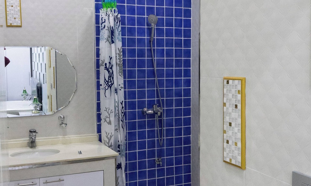 Khlong Tan Apartment | 2 bed 2 bath condo on Posh Sukhumvit - Downtown Bangkok - Walk to EmDistrict!
