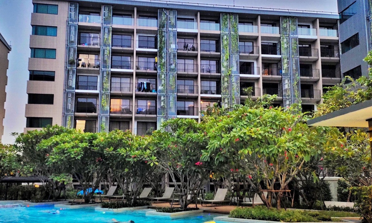 Yan Nawa Condo | 2Bed Apartment/SurasakBTS Sathorn /Free Pool&Gym