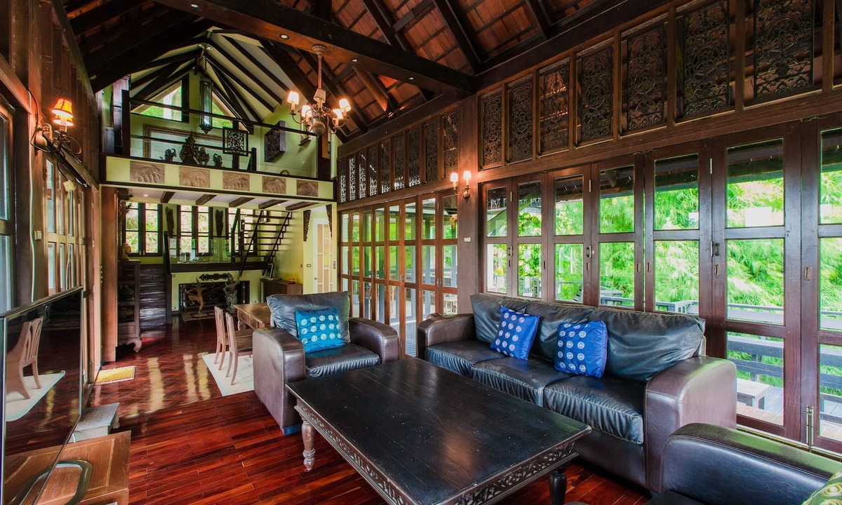 Patong Villa | 3 bedroom villa for 8 guests