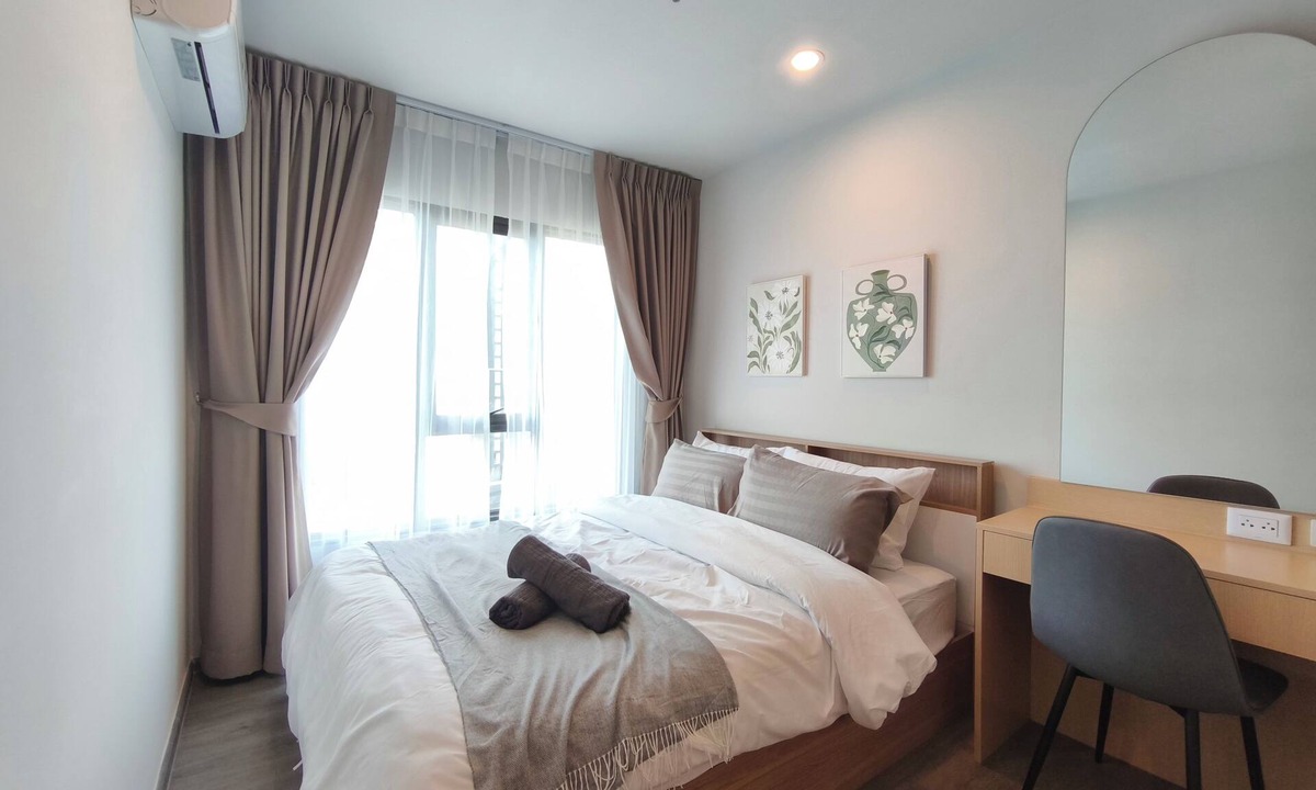 Bangkok Yai Apartment | 3 min walk BTS Gorgeous 1BR Fast Wifi