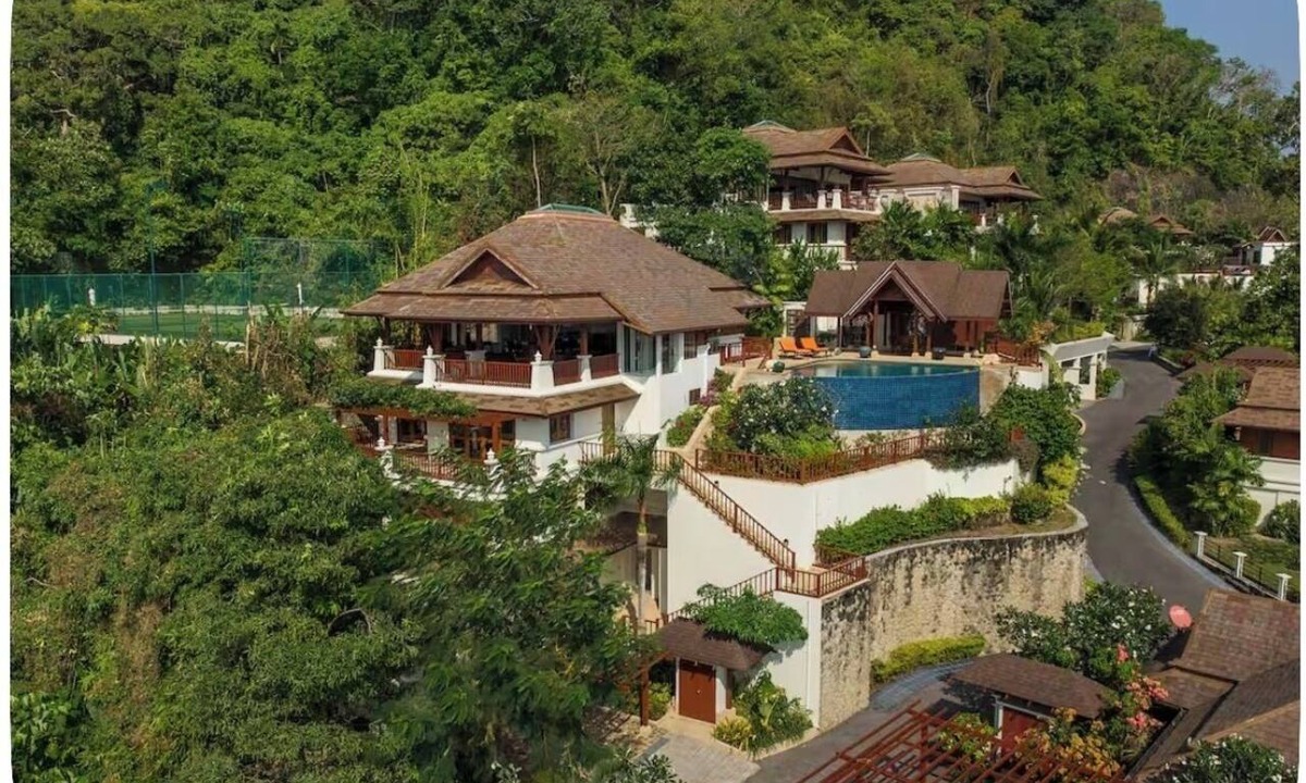 Patong House | 4-bedroom Patong sea view Breakfast included