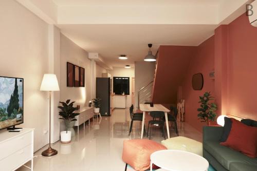 Wieng Apartment | 4 bedrooms, Private & Cozy house @ Walking Street