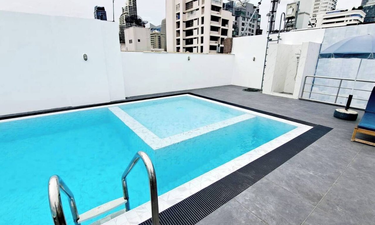 Khlong Toei Nuea Condo | 4C - Short-Term Rental Allowed - Downtown Bkk Serviced Apartment
