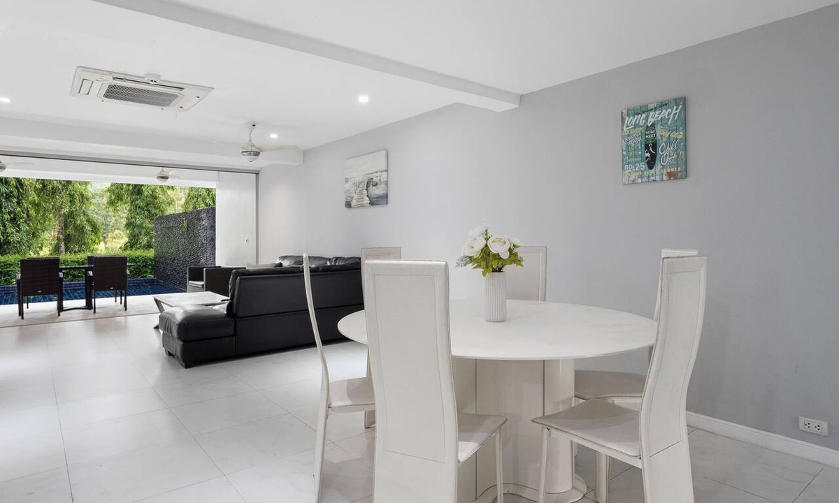 Kathu House | 5 BDRM & BATHROOM Pool Villa. Golf Views, 7kms to Patong. Peaceful & private