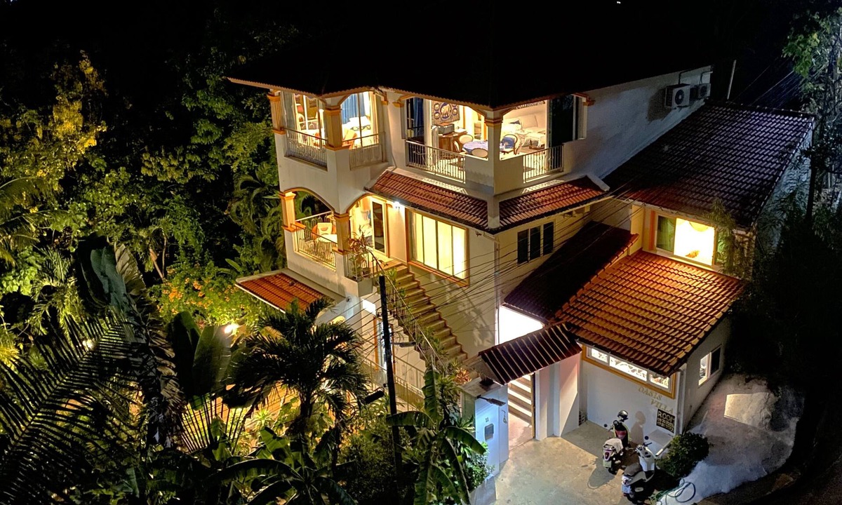 Karon Villa | 5-Bedroom*Villa in Phuket, 10 minutes walk to the fine sands of Karon Beach