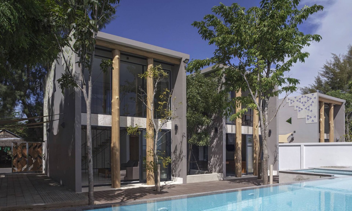 Sam Roi Yot Villa | Absolute Beach Front Pool Villa No 2