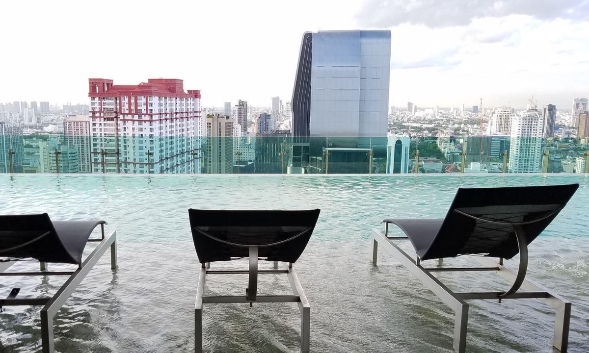Thanon Phetchaburi Condo | Amazing Pool SIAM & Rachathewi 5Min BTS Wifi美丽的游泳池
