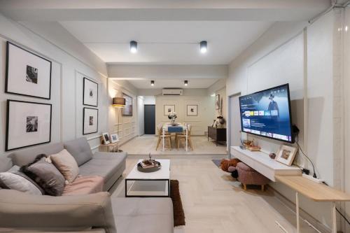 Chom Phon Apartment | Arun sa wad House Lad Phrao 5Beds Netflix YouTube