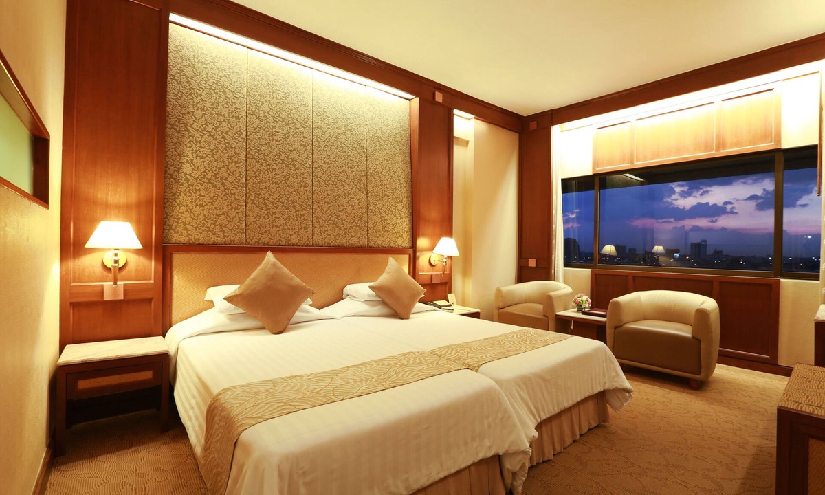 Thanon Phetchaburi Hotel | Asia Hotel Bangkok