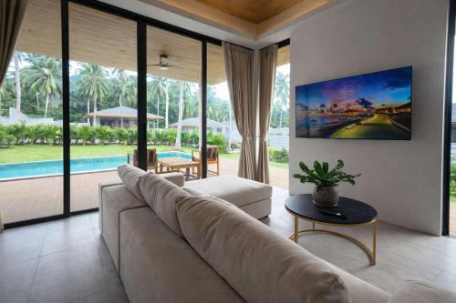 Wok Tum House | AVA Aurora Villa