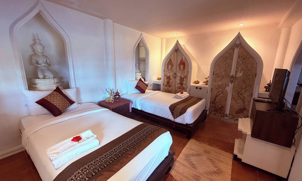 Bang Krasan Hotel | Ayutthaya Garden River Home