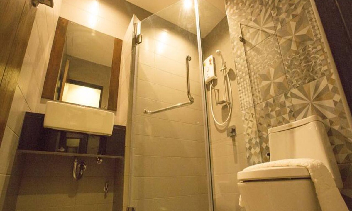 Phitsanulok Hotel | Aziss Boutique Hotel