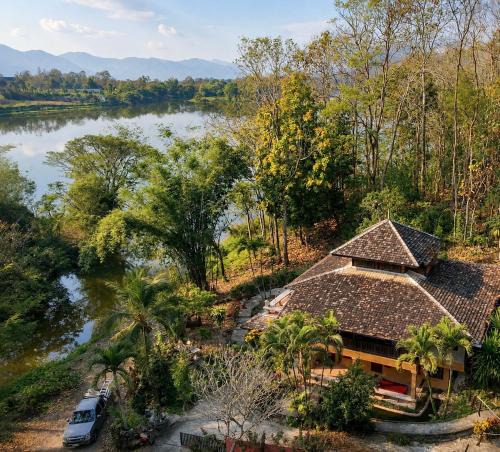 Mae On House | Baan Hugnam Homestay - แม่ออน