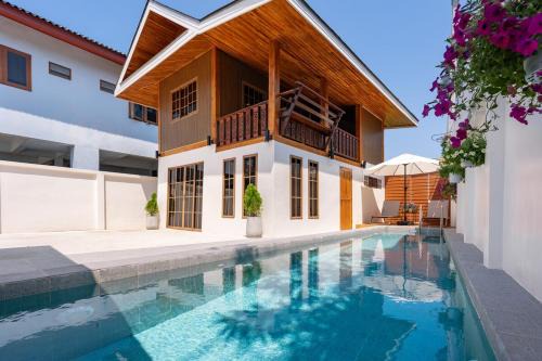 Bophut Hills Villa | Baan Thai, Thai Wooden House with Private Pool