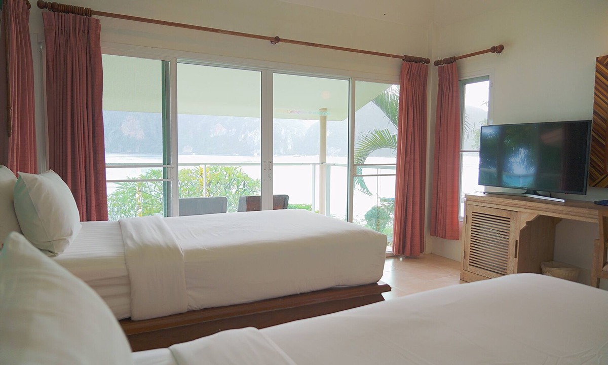 Ko Phi Phi Resort | Bayview Resort Phi Phi Island - Beach Front Resort