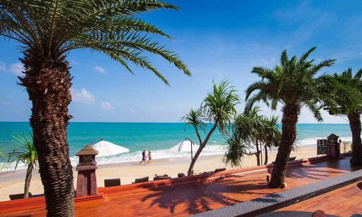 Lamai Resort | Beach Villa with Real Thai style. Located directly on Lamai Beach.