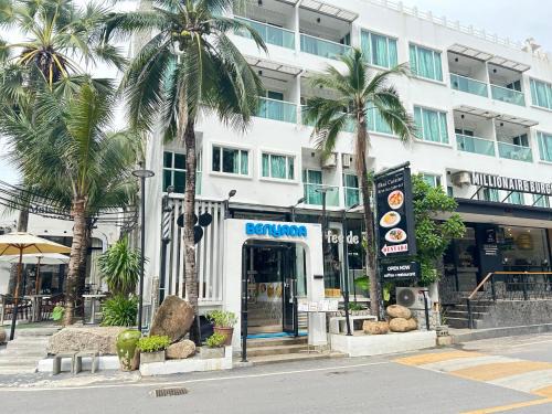 Cherngtalay Hotel | Benyada Lodge - Surin Beach