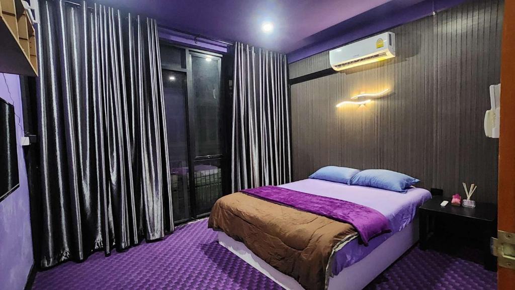 Bang Sue Apartment | Ber Ben House