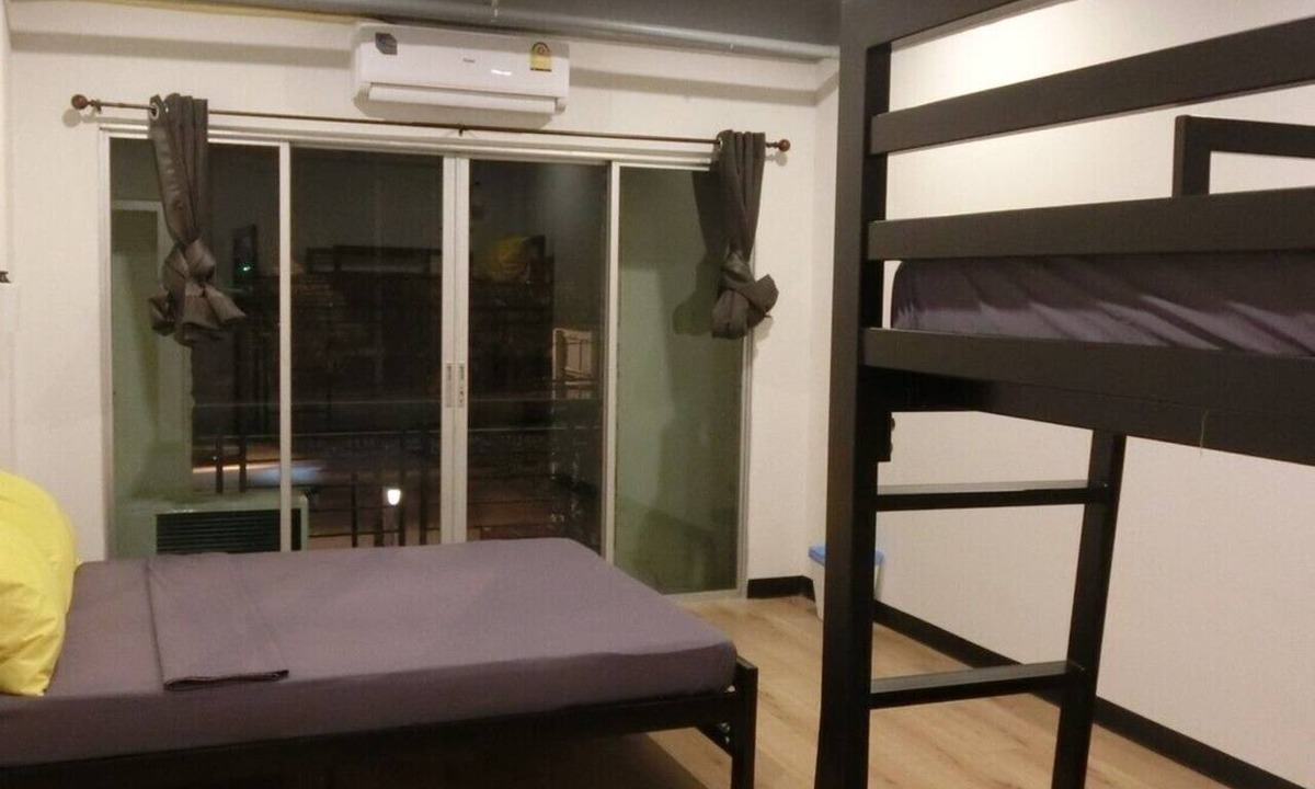 Racha Thewa Hostel | Best Bed Suvarnabhumi - Hostel