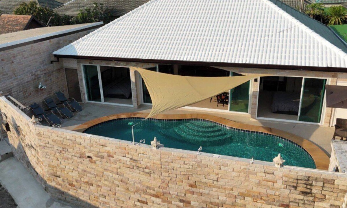 Central Pattaya House | Big Vacation Pool Villa Pattaya city