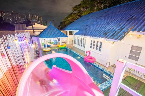 Na Chom Thian Villa | Blue Pool Villa Jomtien/350m to beach/Big Pool with Slider
