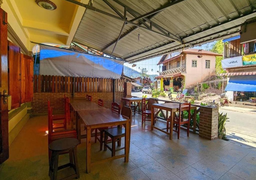 Pakbeng House | buotin