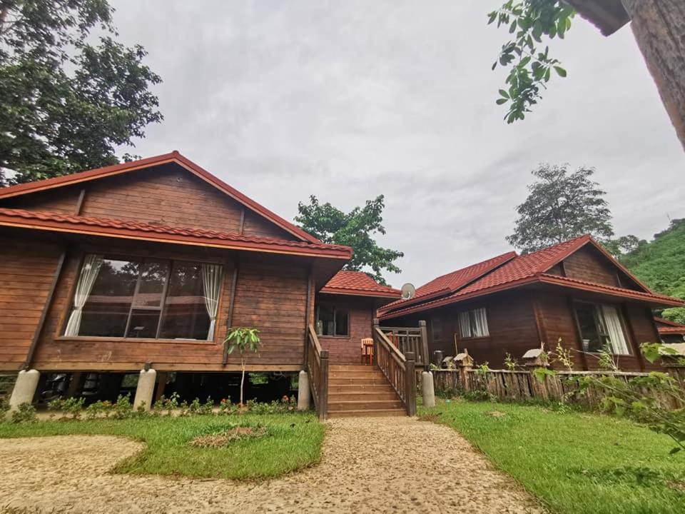 Kenue Kang Hotel | Butterfly Valley