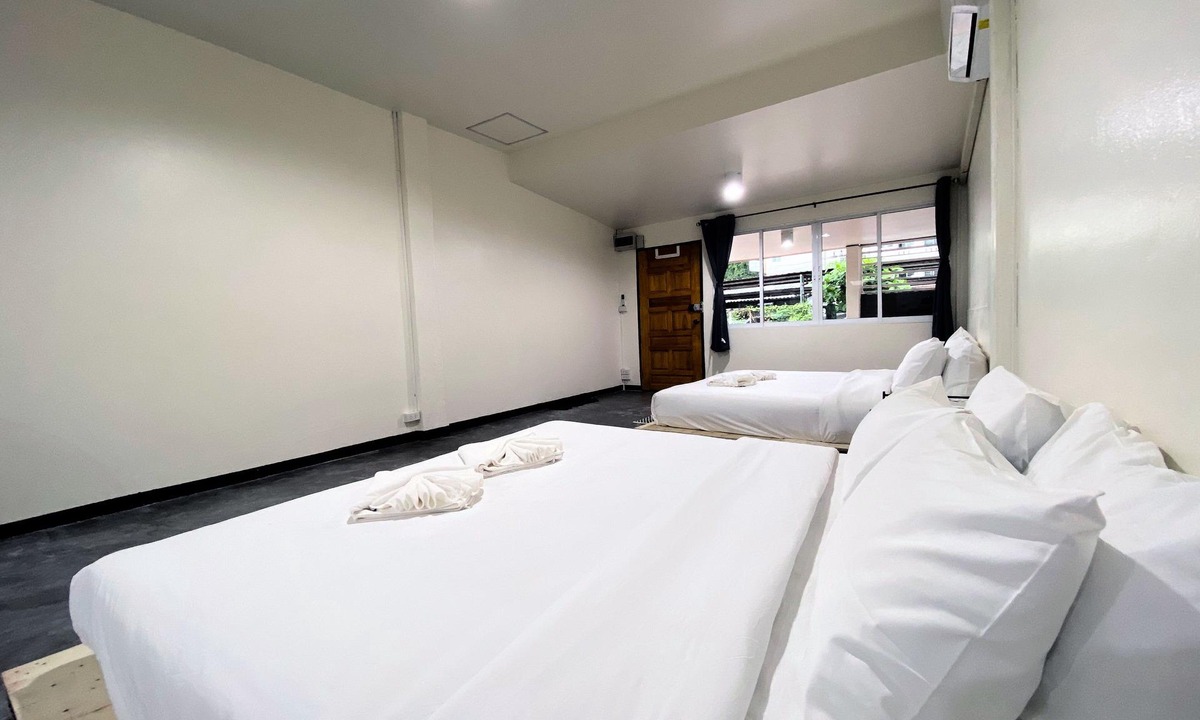 Hai Ya House | Charming Studio townhouse 46 near Airport&Old town