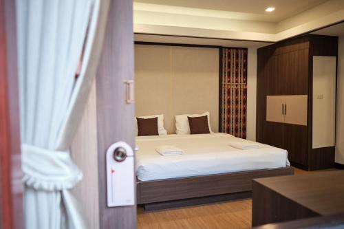 Chang Khlan Hotel | CHORLADA LANNA HOTEL
