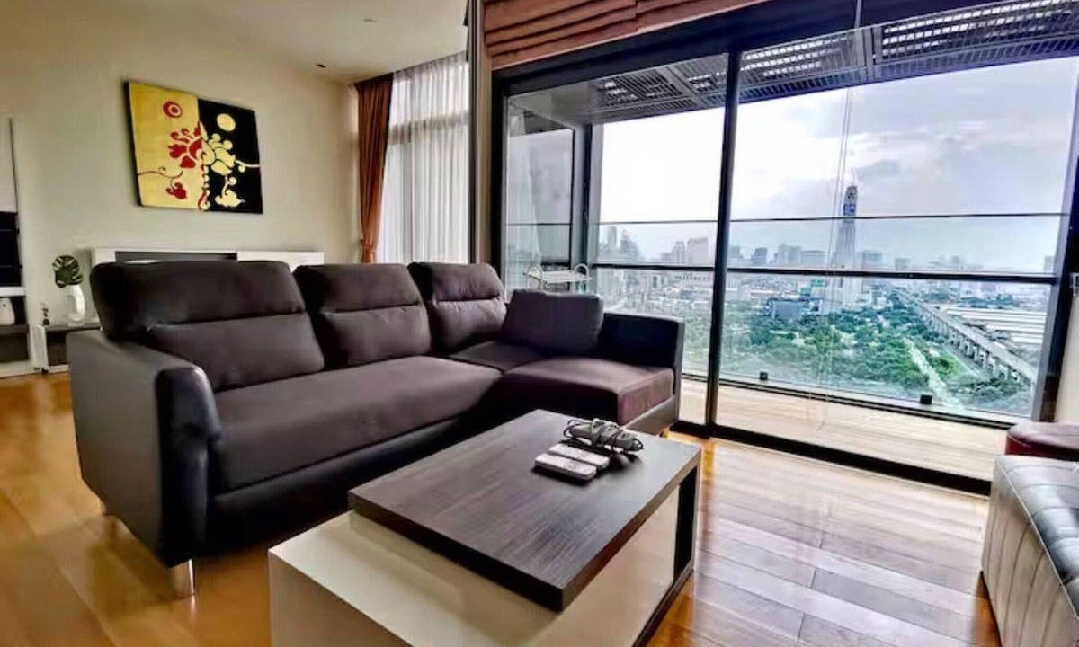 Makkasan Apartment | Circle Living – Skyline Residence
