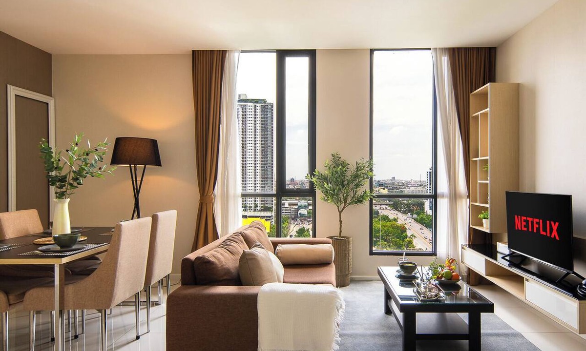 Khlong Tan Nuea Condo | City View · Pool, Gym, Fast Wi-Fi