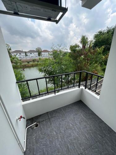 Racha Thewa Apartment | Comfy Hotels คอมฟี่โฮเทล