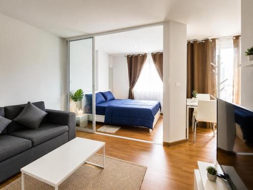 Krathum Baen Apartment | Condo Tulip Square at Aomnoi