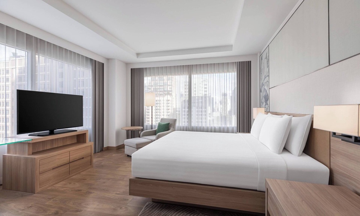 Ratchaprasong Hotel | Courtyard by Marriott Bangkok