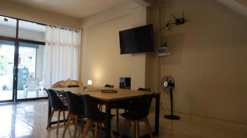 Saladan House | COWORX Townhouse
