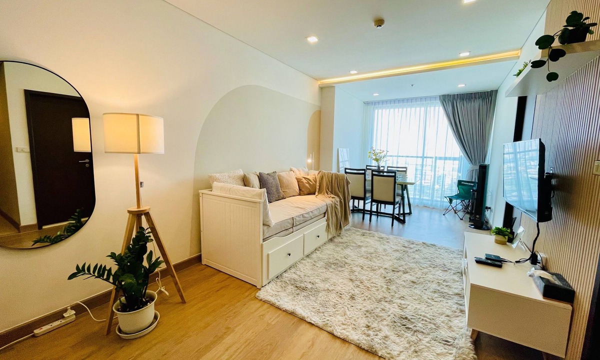 Phra Khanong Nuea Apartment | Cozy Spacious 55sqm 1BR 200m BTS PhraKhanong, W District
