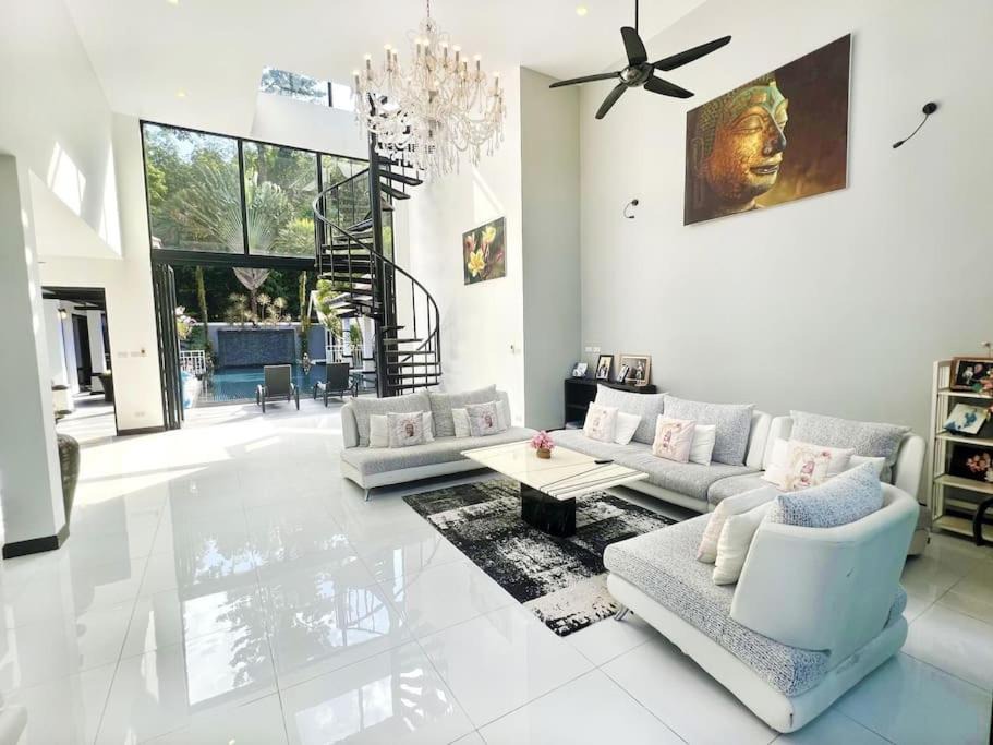 Kathu Villa | Cyrille Villa, the big space 4 bedrooms villa