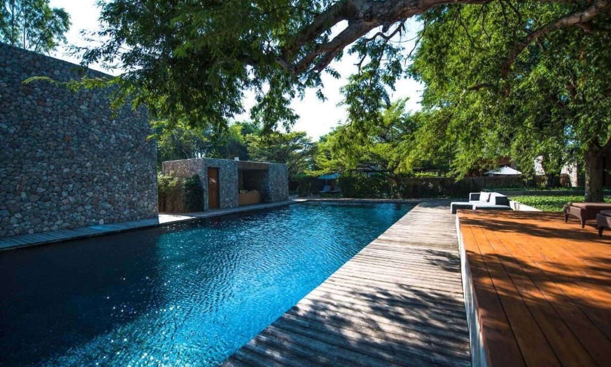 Prachuap Khiri Khan Villa | Deluxe Villa with Garden 2 - Tolani Resort Kui Buri