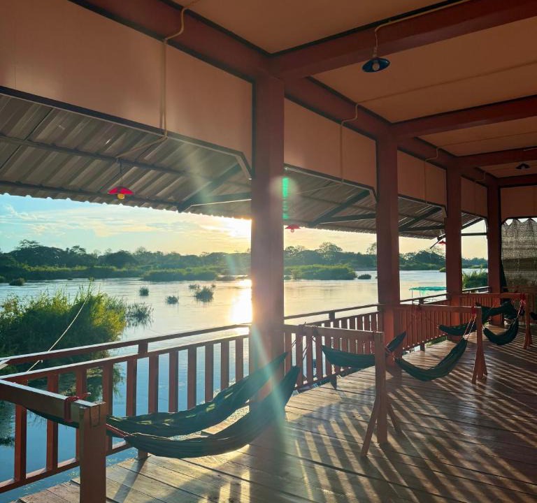 Don Det House | DONDET Suns down 1 Guesthouses riversides view