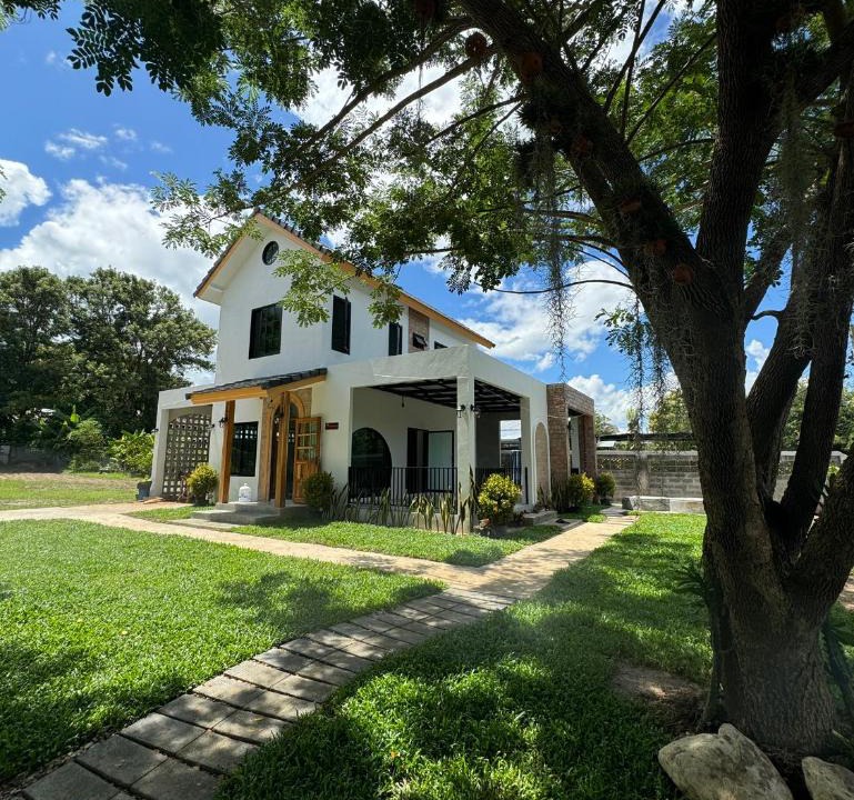 Pai Villa | Eden Villa - Verdant Garden, Mountain View Villa in Pai