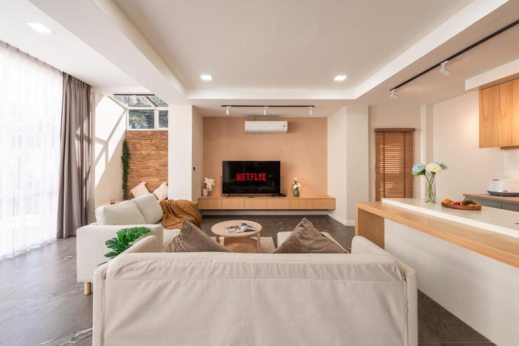 San Sai Villa | Emeralda Pool Villa ,Daily Maid , BBQ , Karaoke