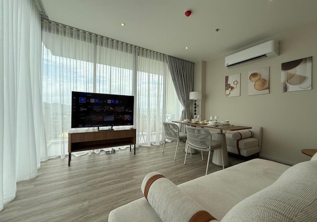 Nong Kae Apartment | Family 2 bedroom apartment with sea and mountain view at Vehha, Hua Hin, 18th floor, hotel service, Vana Nava water park special offer