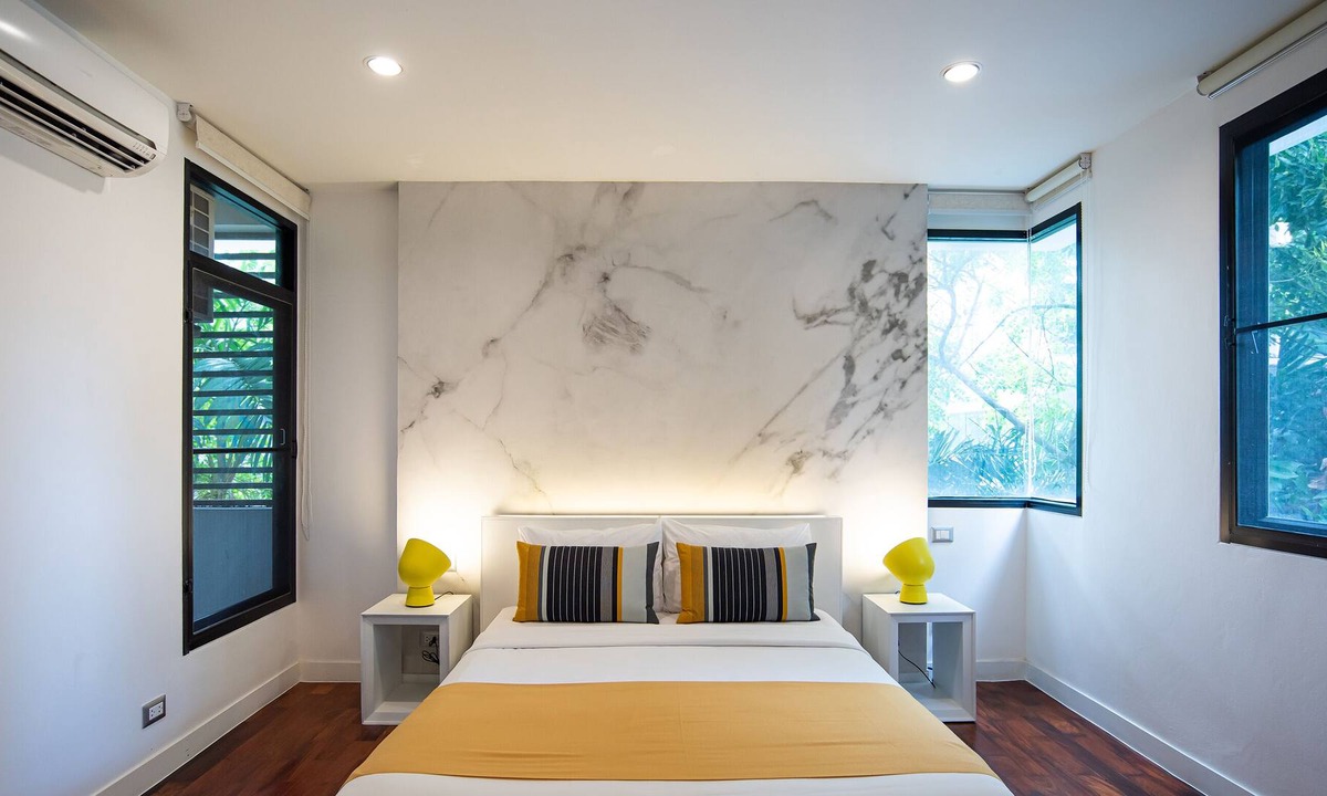 Chidlom Apartment | Four Bedroom Suite (300 Sqm)