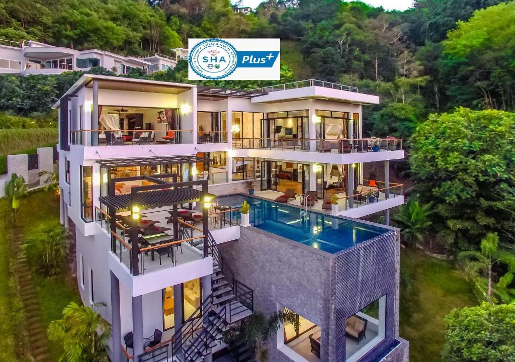 Cherngtalay Villa | Fully Serviced Grand Villa Luxury Time Phuket