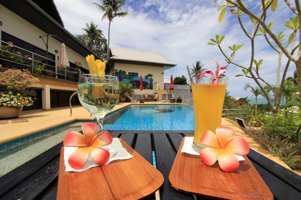 Mae Nam Apartment | Ganesha 2 bedroom apartment with sea view / pool bar * + * kitchen with patio terrace