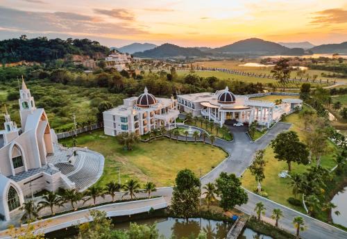 Na Chom Thian Hotel | Grand Lord Hotel & Residence - Pattaya