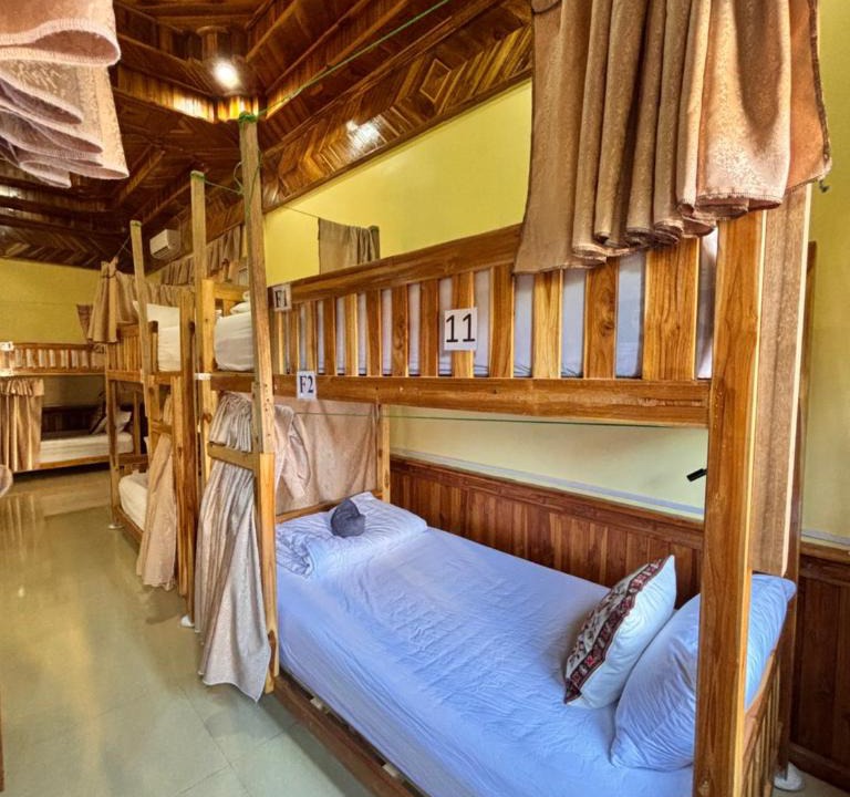 Nong Khiaw Hostel | Haven Backpackers Hostel & Tours
